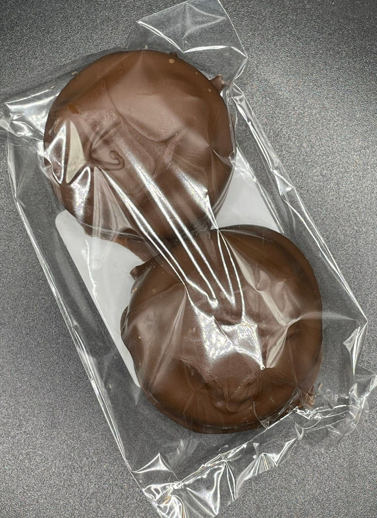 Wholesale Caramel topped Milk Chocolate Coated Oreos (2 pack)