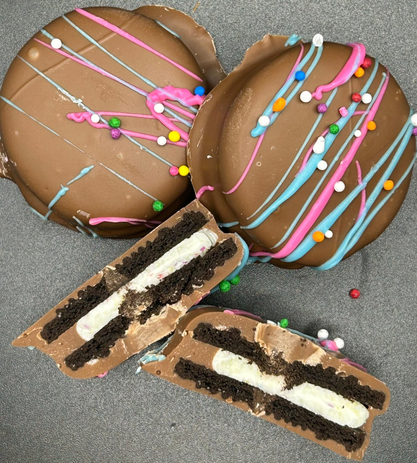 Wholesale Milk Chocolate Coated Birthday Cake Oreos (3 pack)
