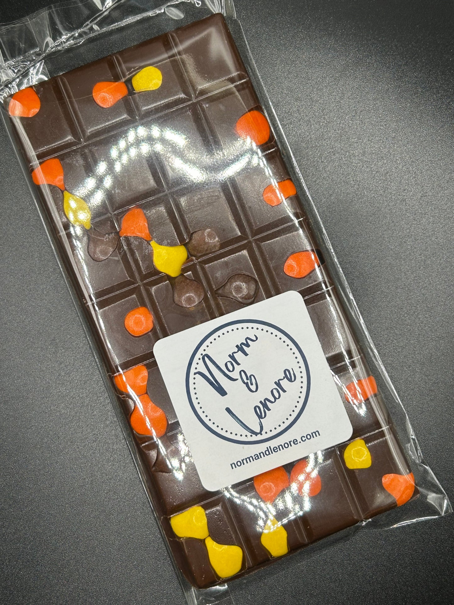 Wholesale Dark Chocolate Reece Pieces Specialty Bar