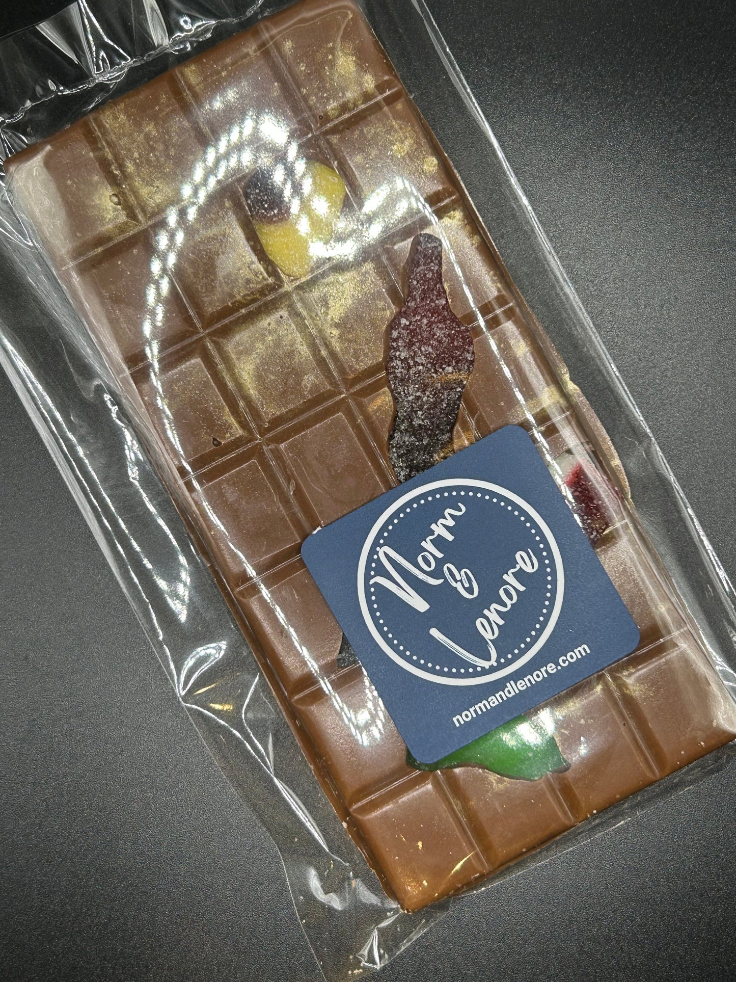 Wholesale Milk Chocolate Gummy Candy Specialty Bar