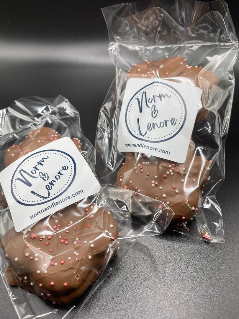 Wholesale Milk Chocolate Dipped Maple Cookies