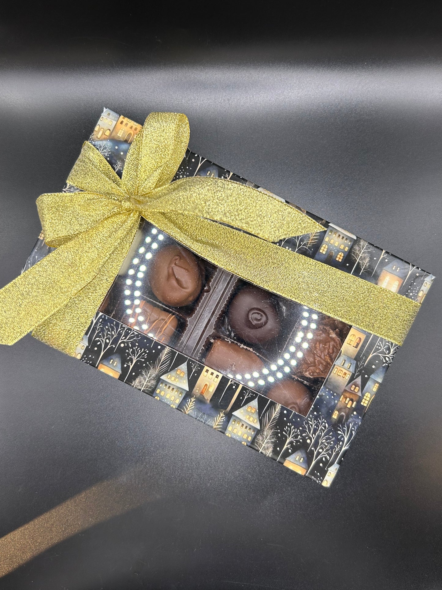 Holiday 12pcs Boxed Assorted Chocolates