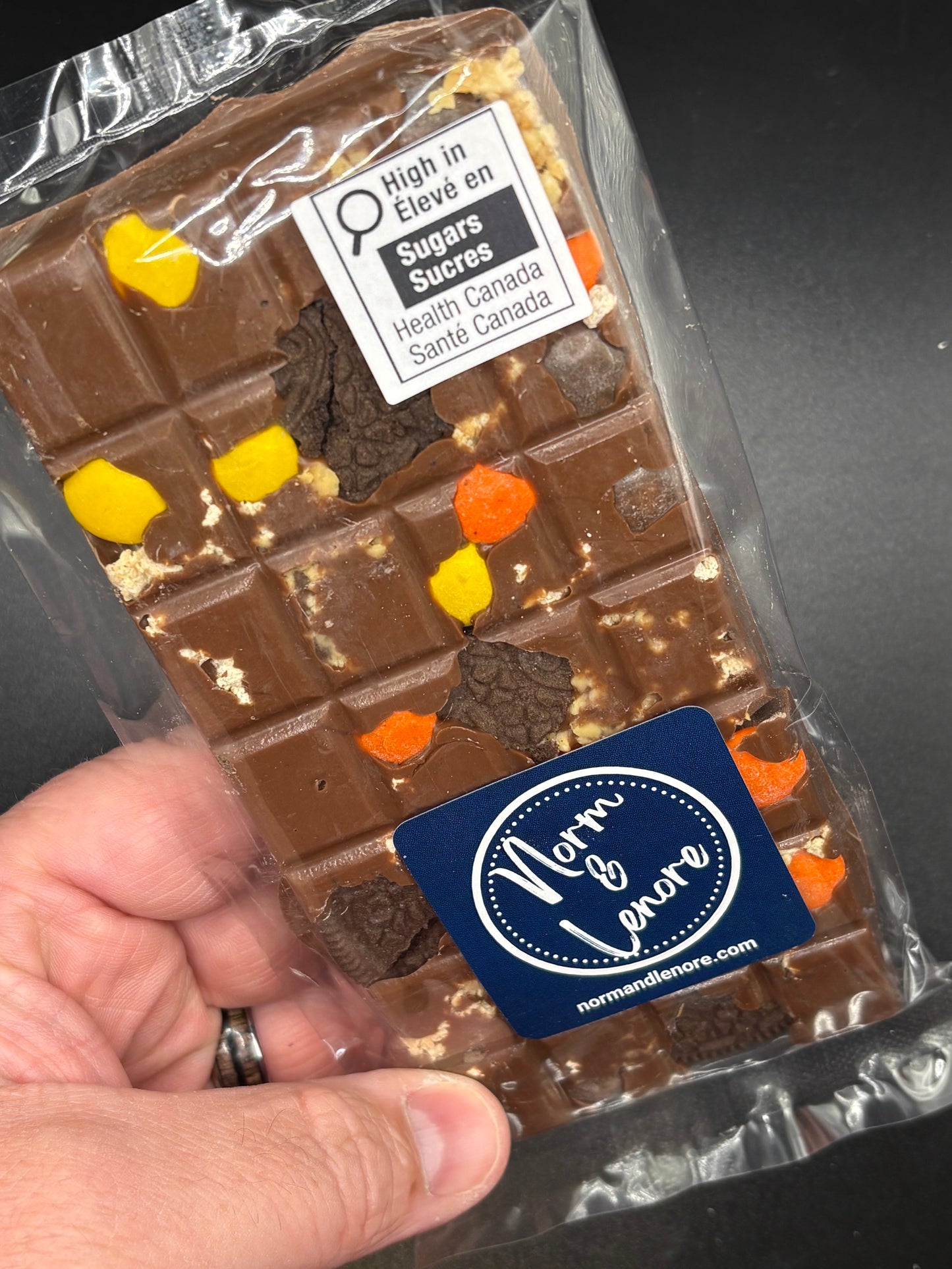 Milk Chocolate Peanut Lovers Specialty Bar