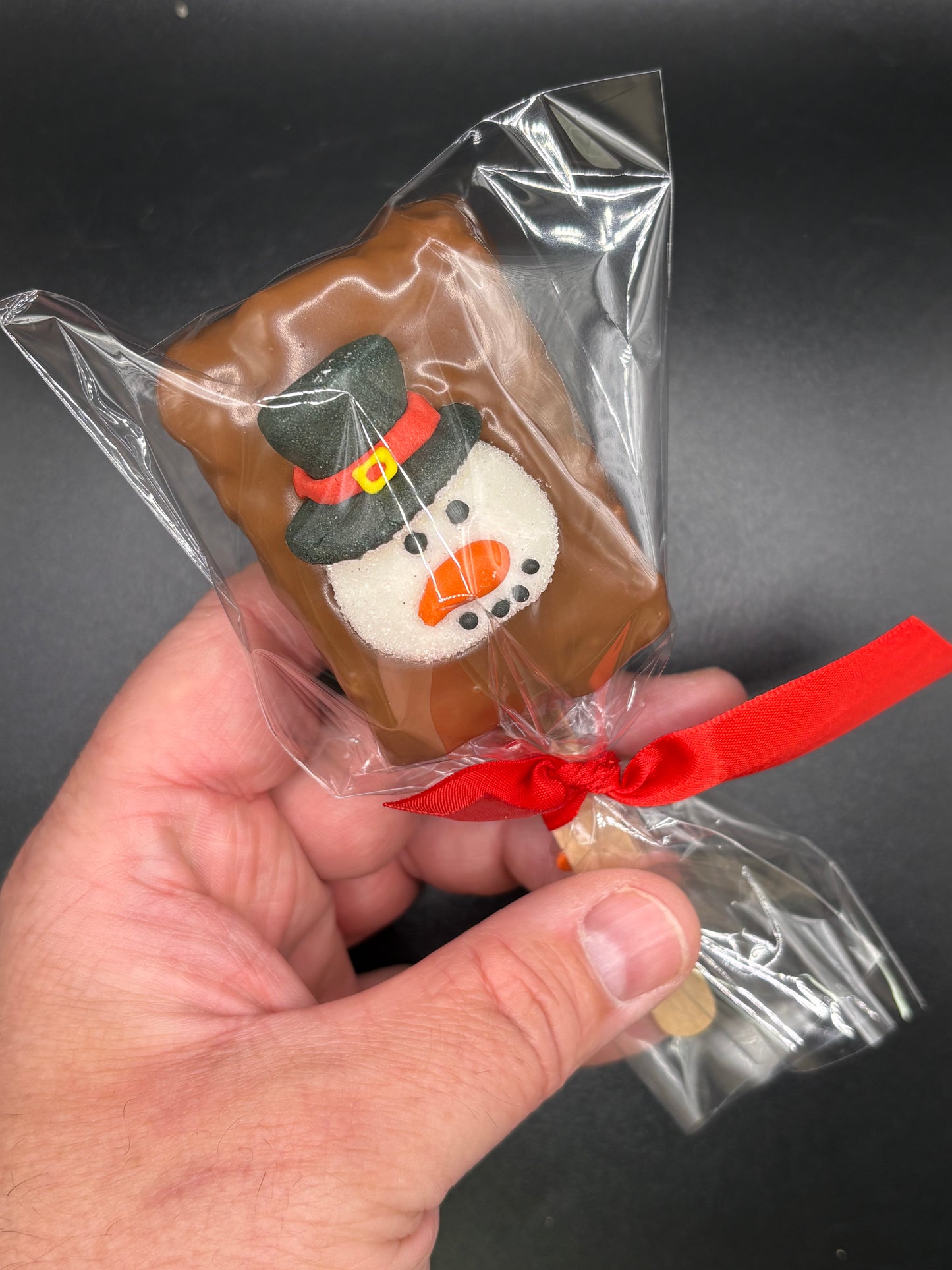Wholesale Snowman Gummy Rice Krispie Squares