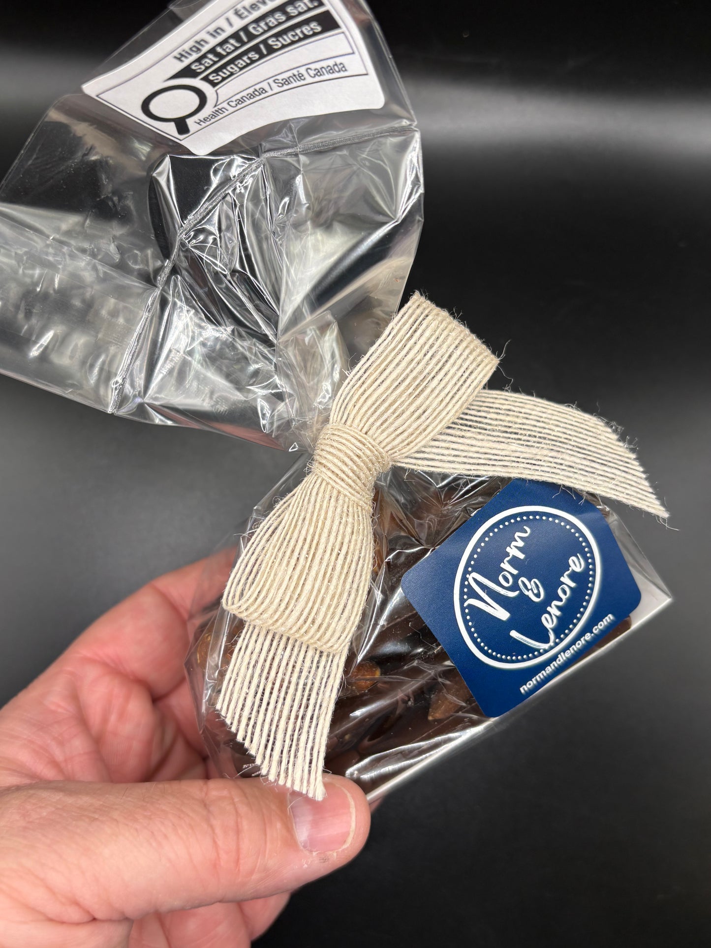 Wholesale Almond Chocolate Bark 3 Pcs